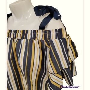 Tempted cold shoulder Large